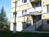 STŘÍŠKY NAD OKNA A DVEŘE