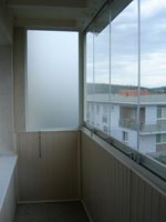 ZASKLENÍ BALKONŮ A LODŽIÍ